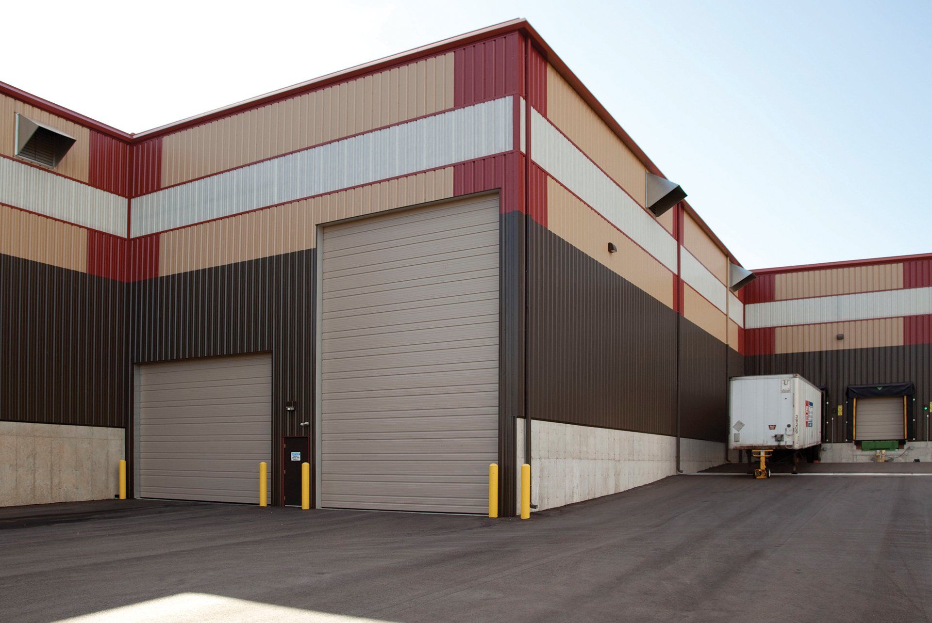 Ribbed Panel C2411L